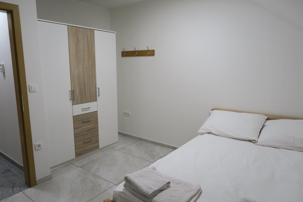 Rooms For Rent In リュブリャナ エクステリア 写真